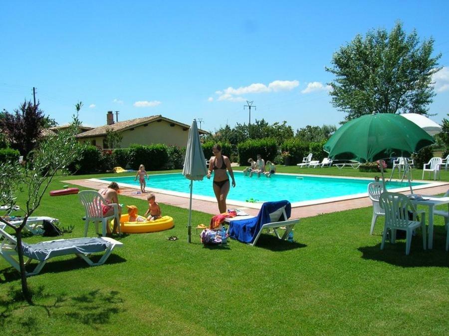 Agriturismo Casale Del Contadino Villa Bolsena Exterior photo